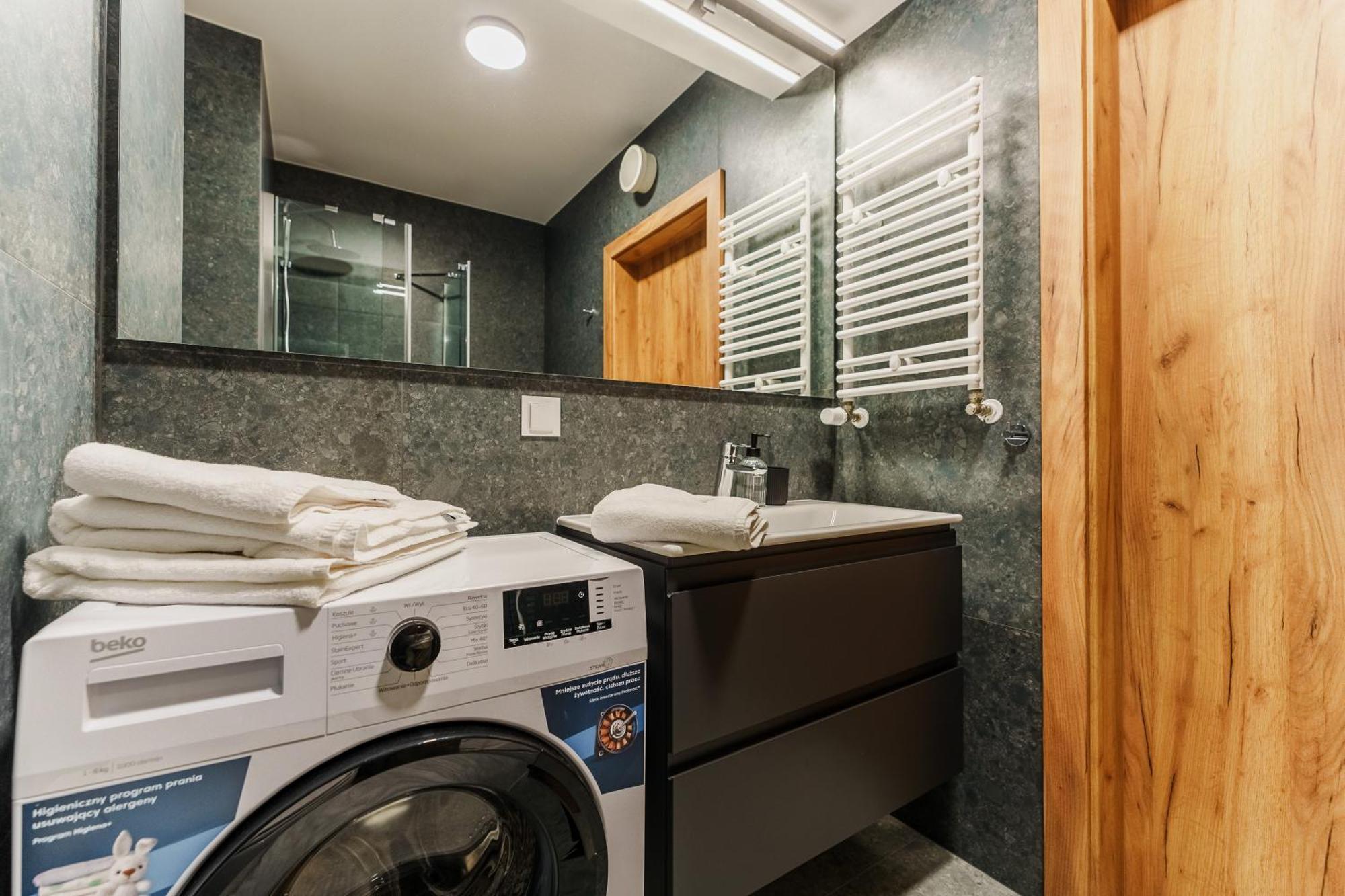 Akces Apartamenty Kasprowicza 20C- Basen, Sauny, Jacuzzi, Silownia W Cenie - Schwimmbad, Saunen, Jacuzzi, Fitnessstudio Im Preis Колобжег Екстериор снимка