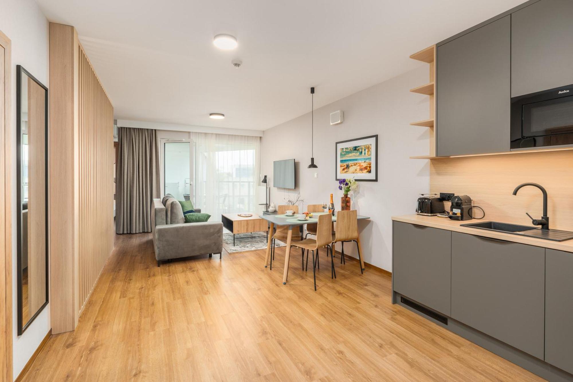 Akces Apartamenty Kasprowicza 20C- Basen, Sauny, Jacuzzi, Silownia W Cenie - Schwimmbad, Saunen, Jacuzzi, Fitnessstudio Im Preis Колобжег Екстериор снимка